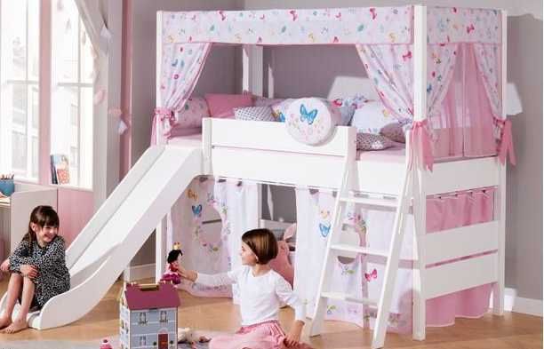 Kinderspielbett